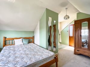 Photo 14- click for photo gallery